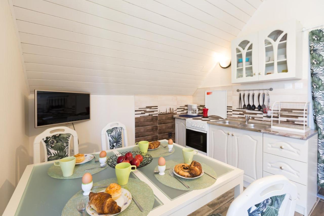 Holiday House שיופוק מראה חיצוני תמונה