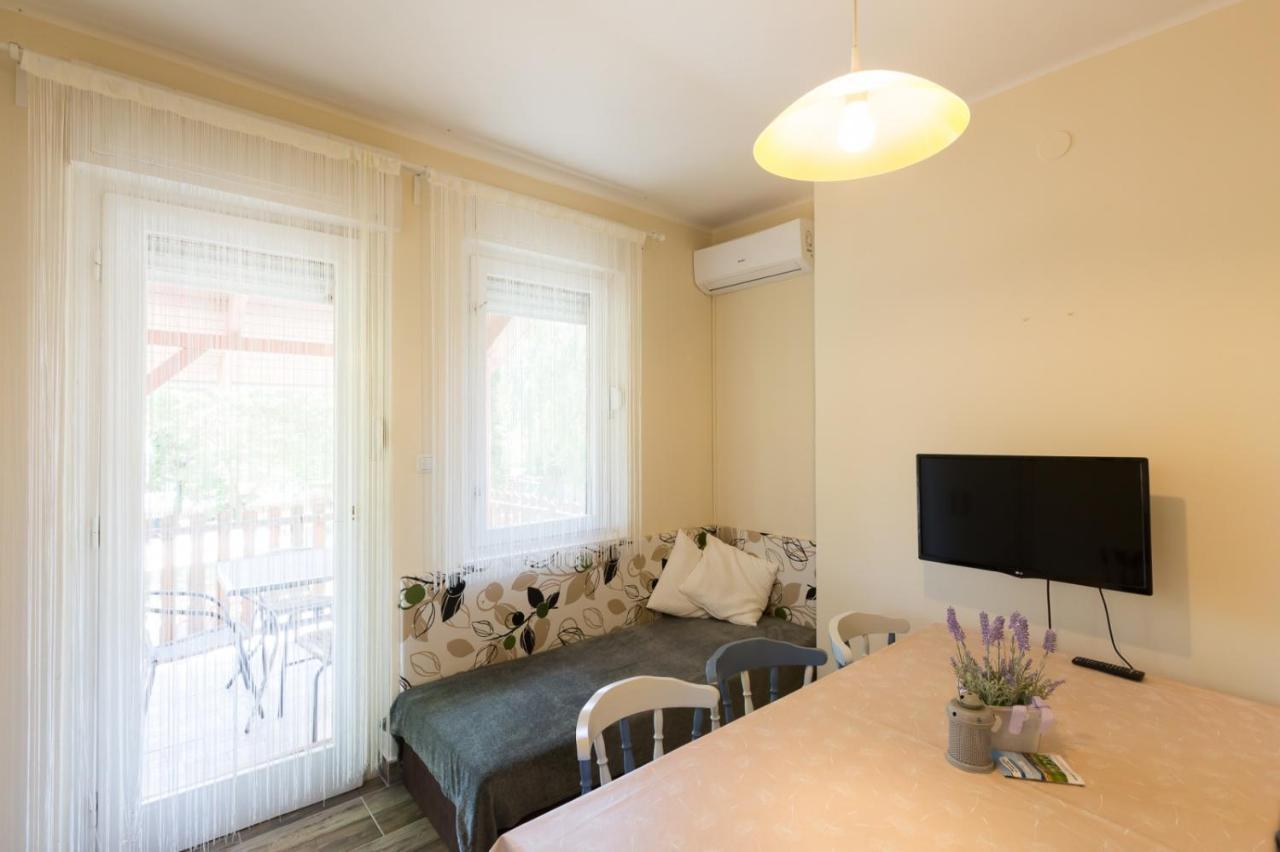 Holiday House שיופוק מראה חיצוני תמונה