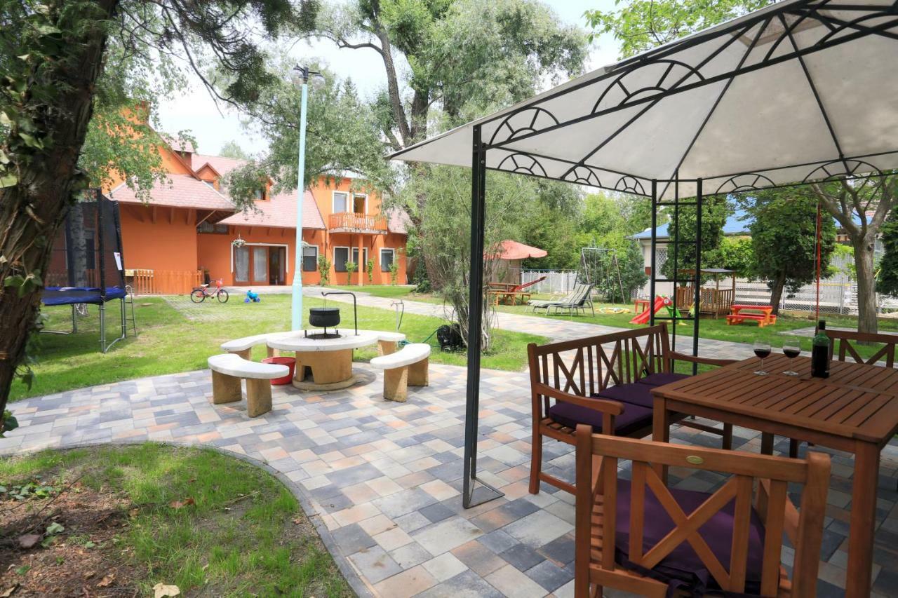Holiday House שיופוק מראה חיצוני תמונה